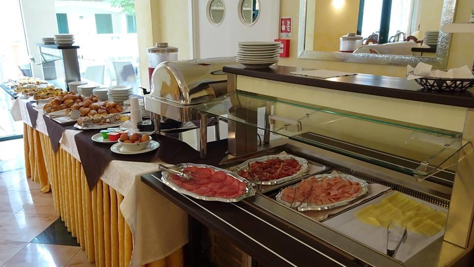 Hotel Misano Misano Adriatico Luaran gambar
